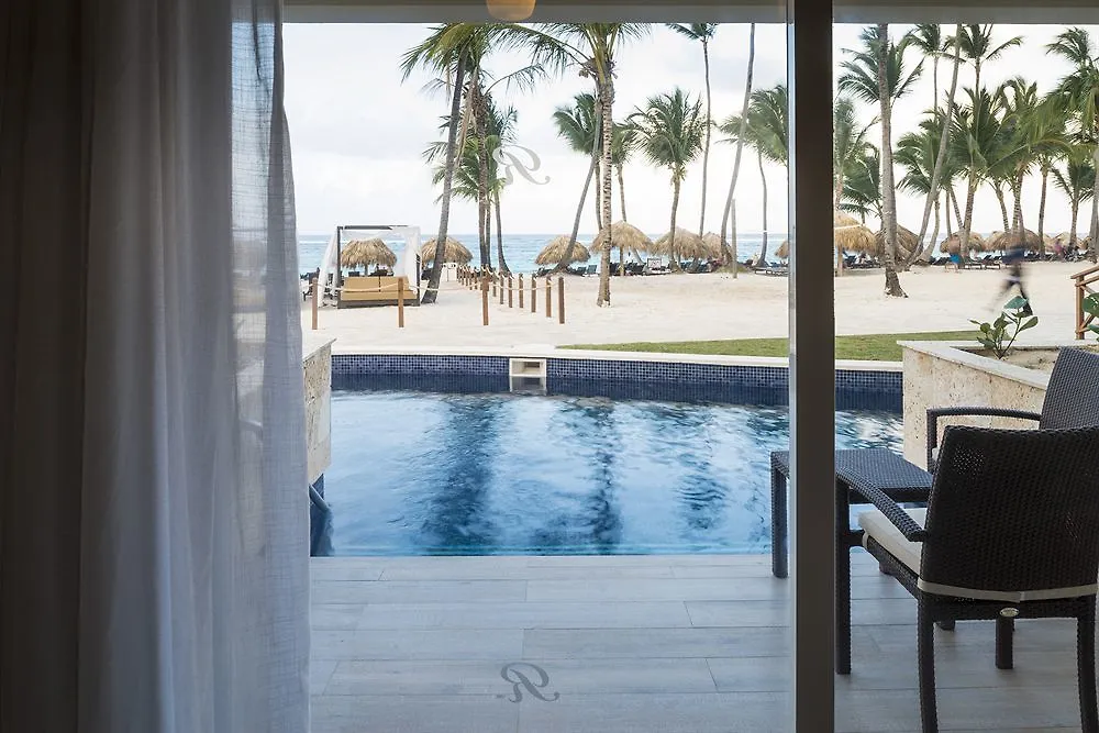 فندق Royalton Punta Cana, An Autograph Collection All-Inclusive Resort & Casino بافارو