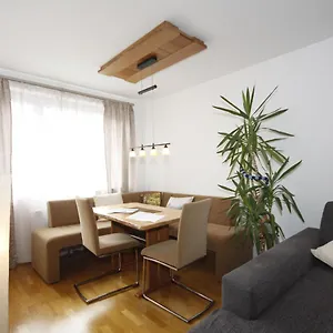 https://apartment-top-15.soldenhotels.net